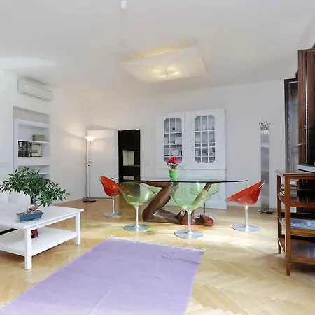 Condotti Charme - My Extra Apartment *